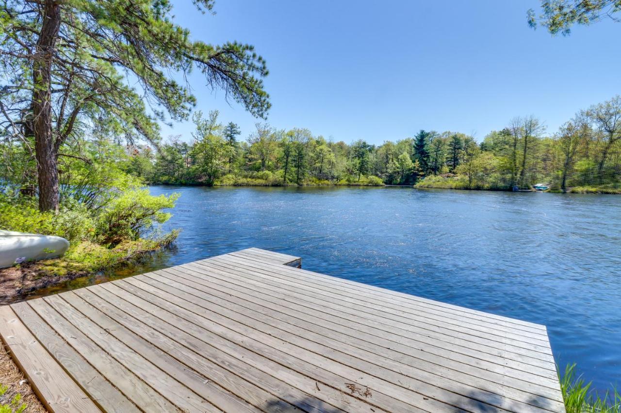 Lakefront Poconos Vacation Rental With Swim Dock! Long Pond Dış mekan fotoğraf