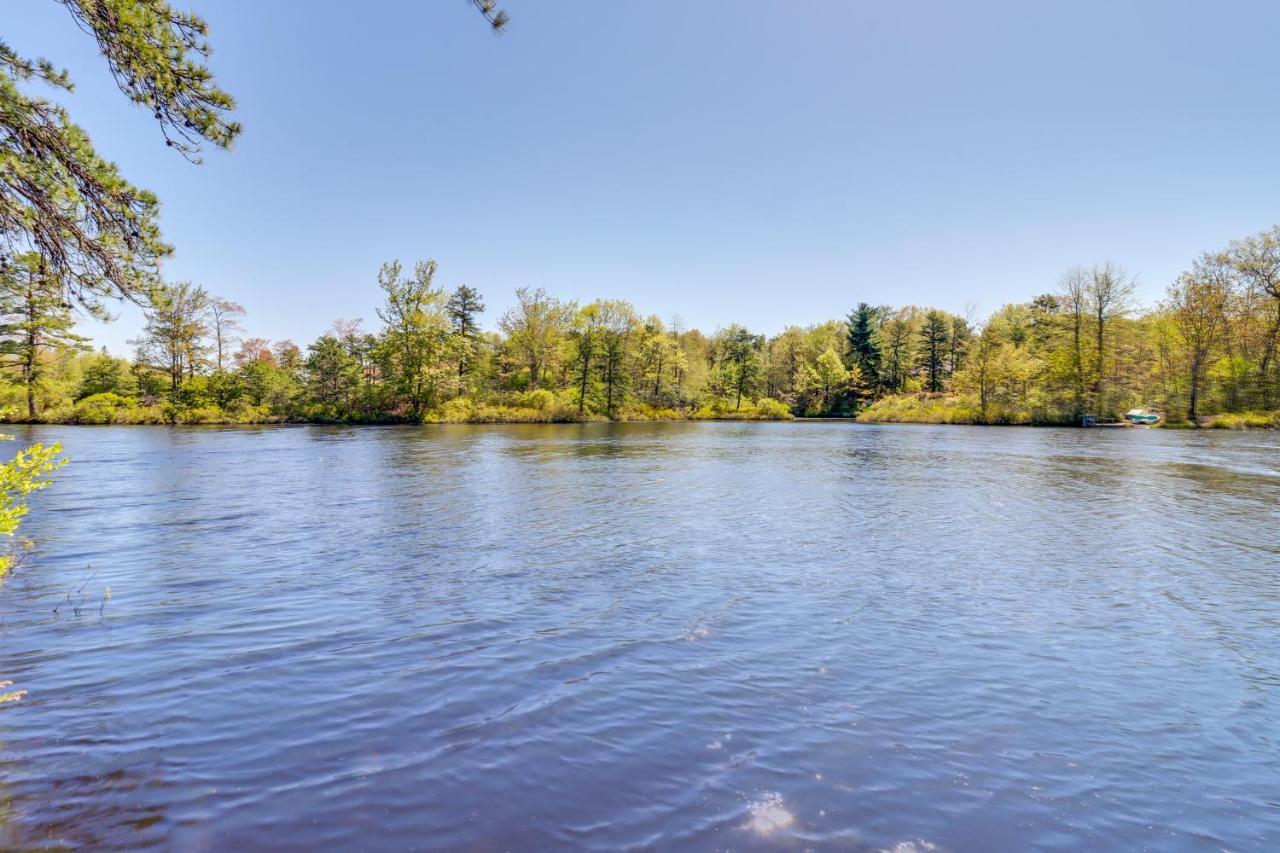 Lakefront Poconos Vacation Rental With Swim Dock! Long Pond Dış mekan fotoğraf